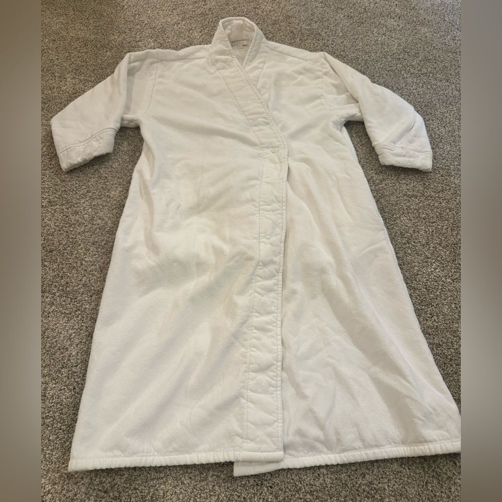Lunya Cotton Terry Robe | Medium | White - Picture 12 of 15